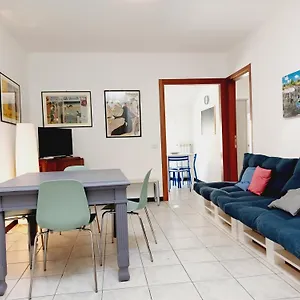 Mansardato 20 Mt Dal Mare , Albissola Marina Italia